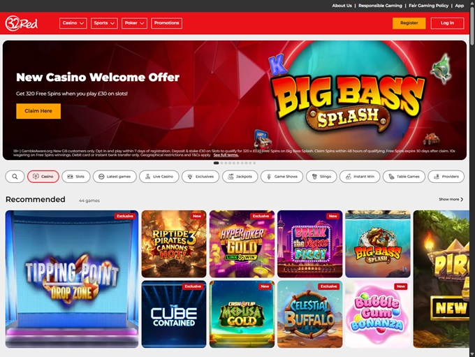 32 Red Casino lobby